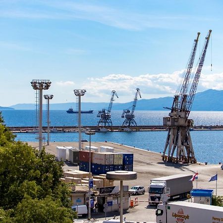 Apartments Harbour View Rijeka Exterior photo